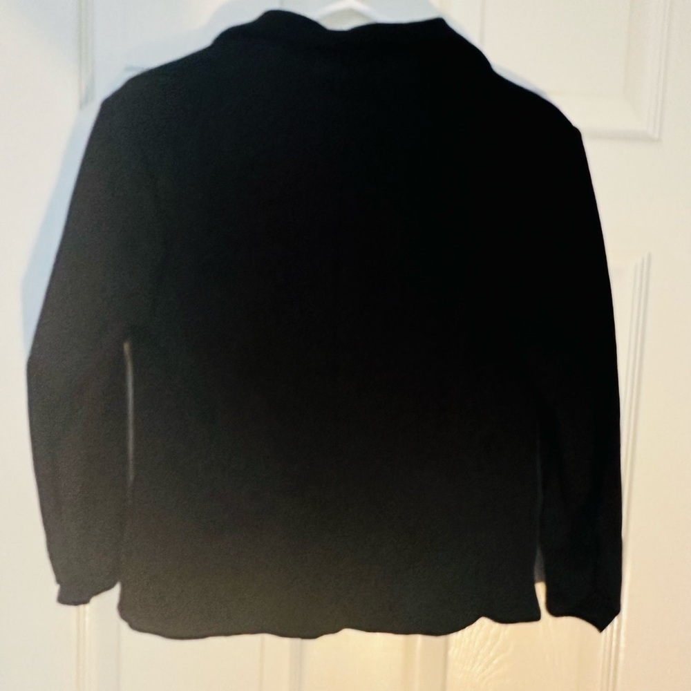 black jacket - Picture 3 of 5